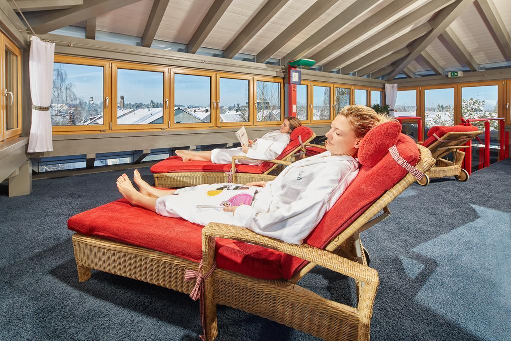 Kneipp- Und Wellvitalhotel Edelweiss Bad Worishofen Bagian luar foto