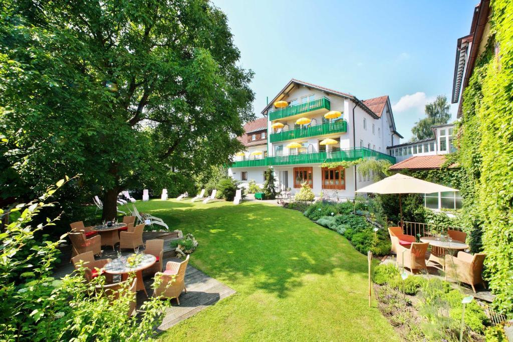 Kneipp- Und Wellvitalhotel Edelweiss Bad Worishofen Bagian luar foto